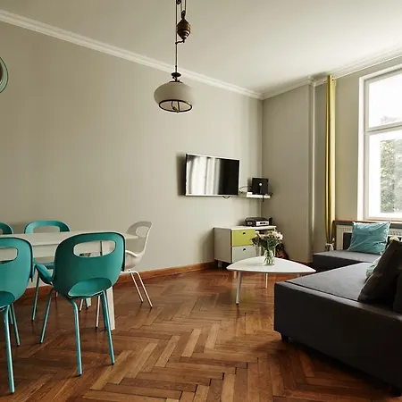 Aparthotel Playroom Krakau