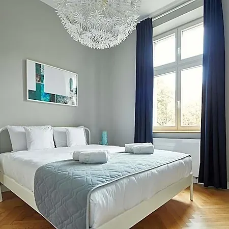 Hotel apartamentowy Playroom Kraków