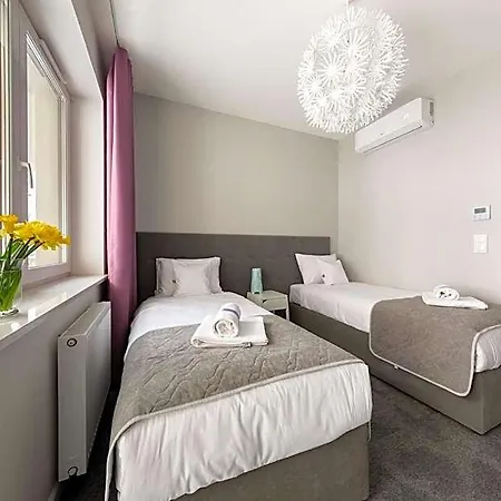 Hotel apartamentowy Playroom