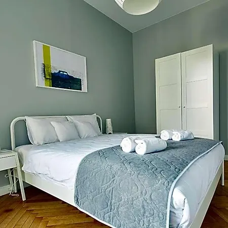 Hotel apartamentowy Playroom 4*