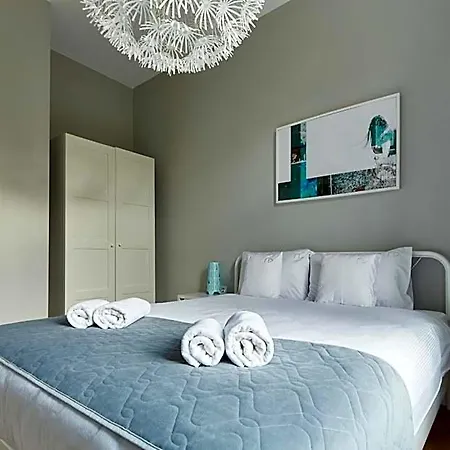 Playroom 4*