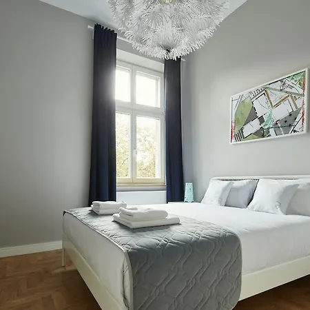 Playroom 4* Cracovie